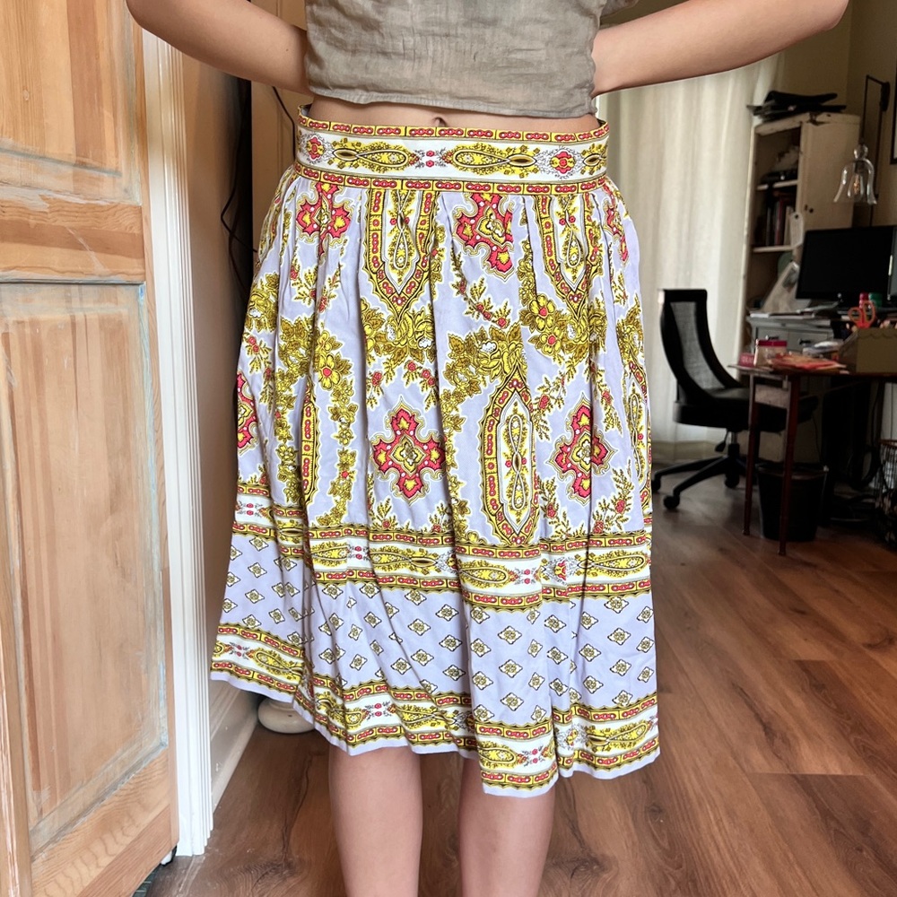 Anthropologie Maeve Echarpe Lilac A-Line Skirt - Paisley Pleated Accents 0 Petit